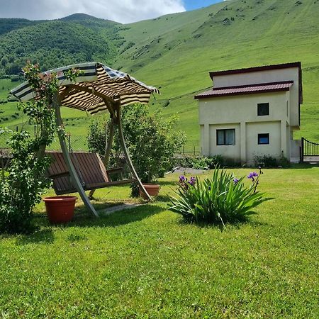 ---Allegria House--- Kazbegi Esterno foto