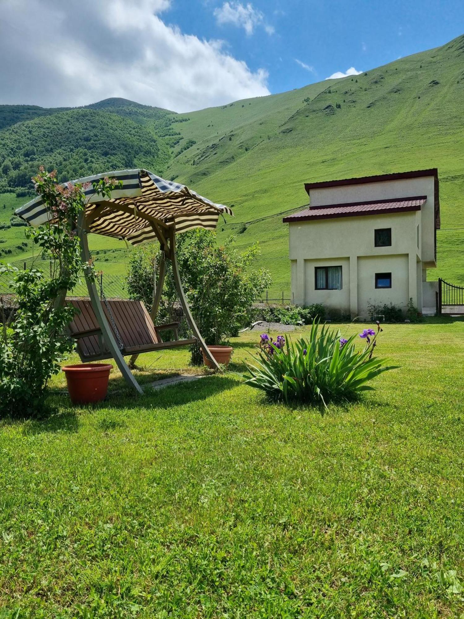 ---Allegria House--- Kazbegi Esterno foto